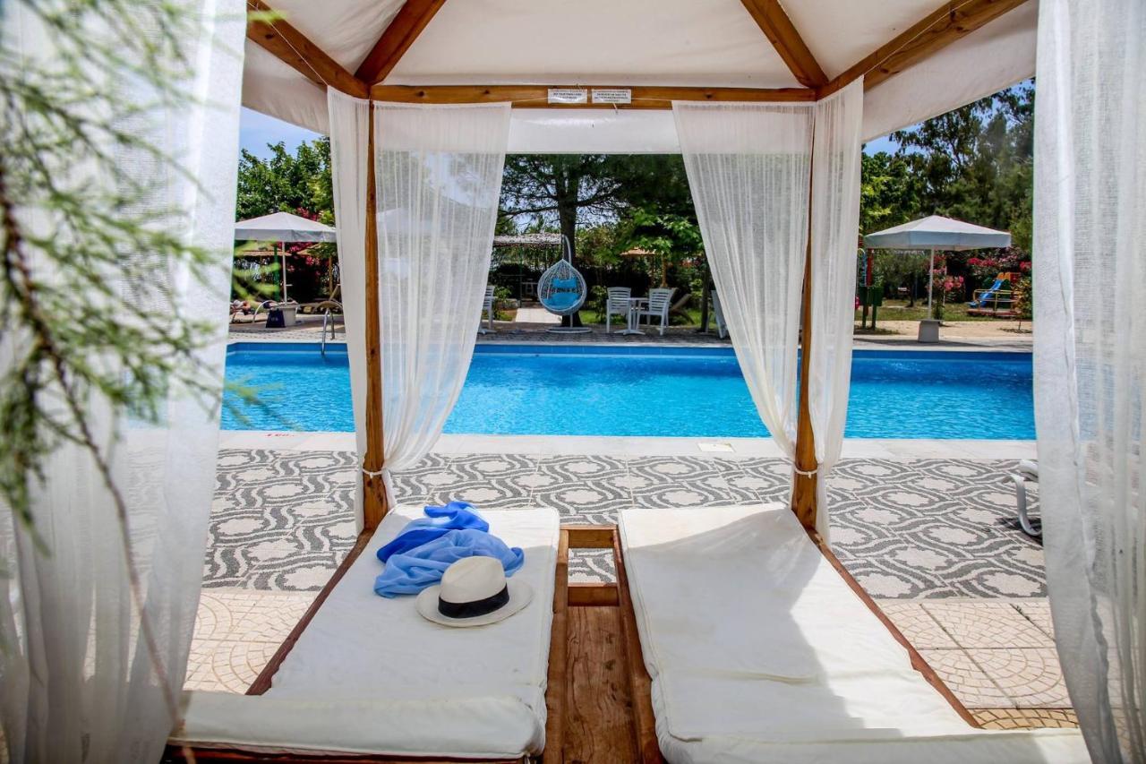 Summery Hotel