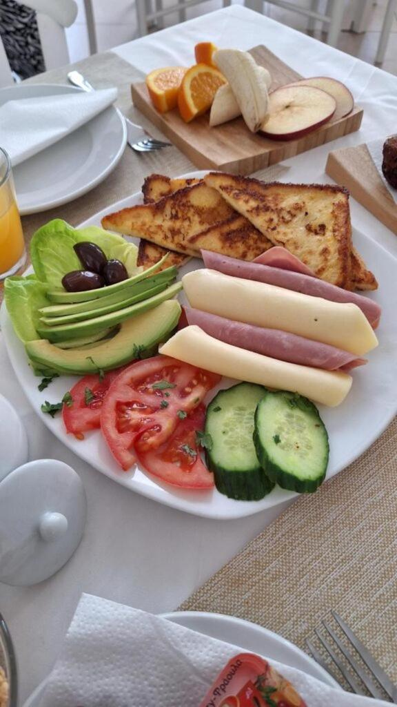 Hotel Summery