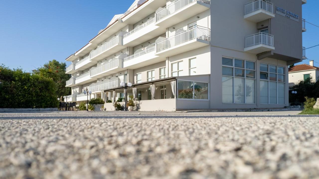 Summery Hotel Lixouri